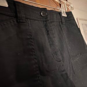 Jones New York 12P black shorts